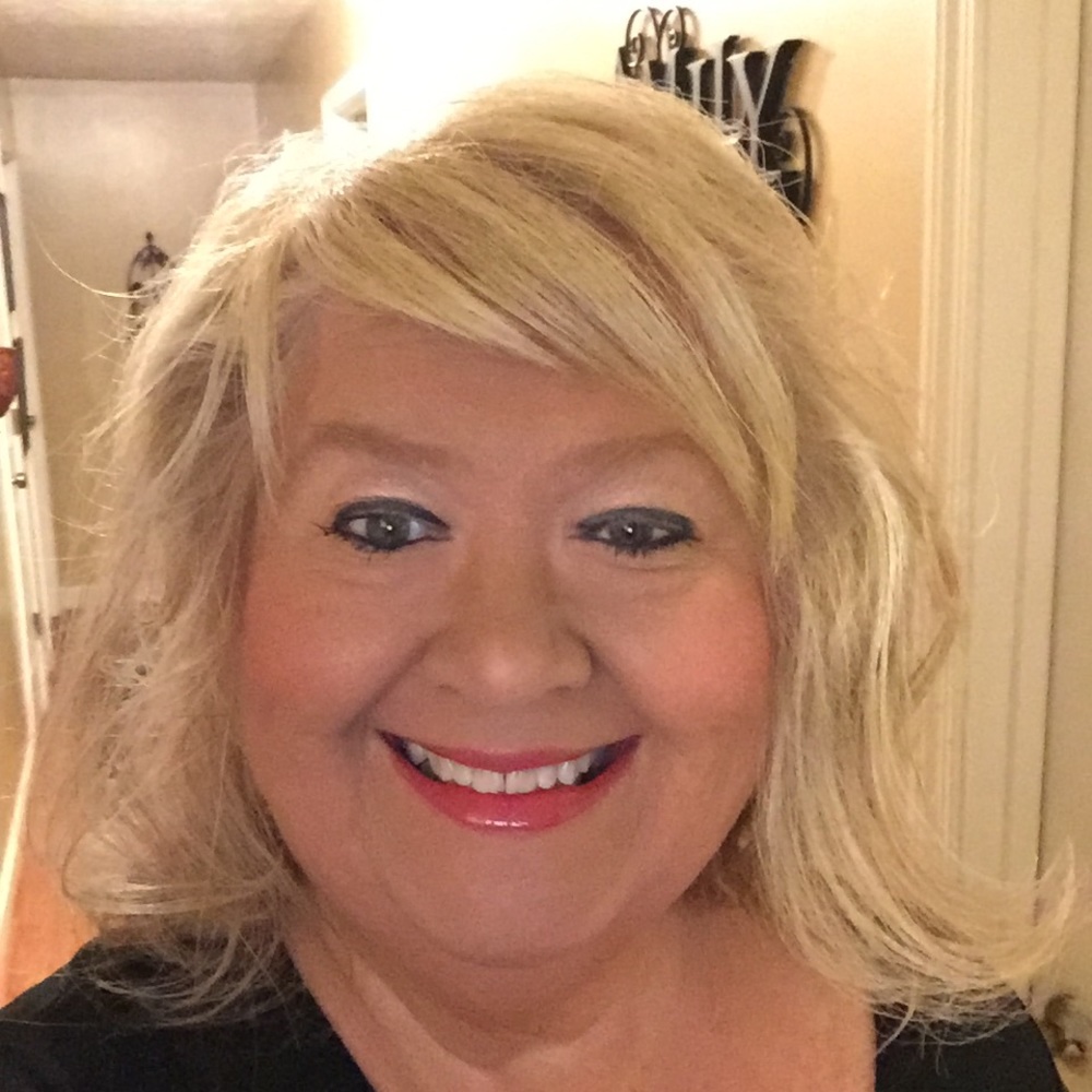 Meet your Posher, Gwen
